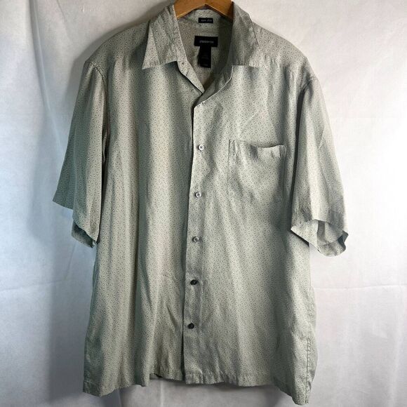 Claiborne 100% Silk Short Sleeve Button Front Shirt Men's Size Large - Picture 8 of 8